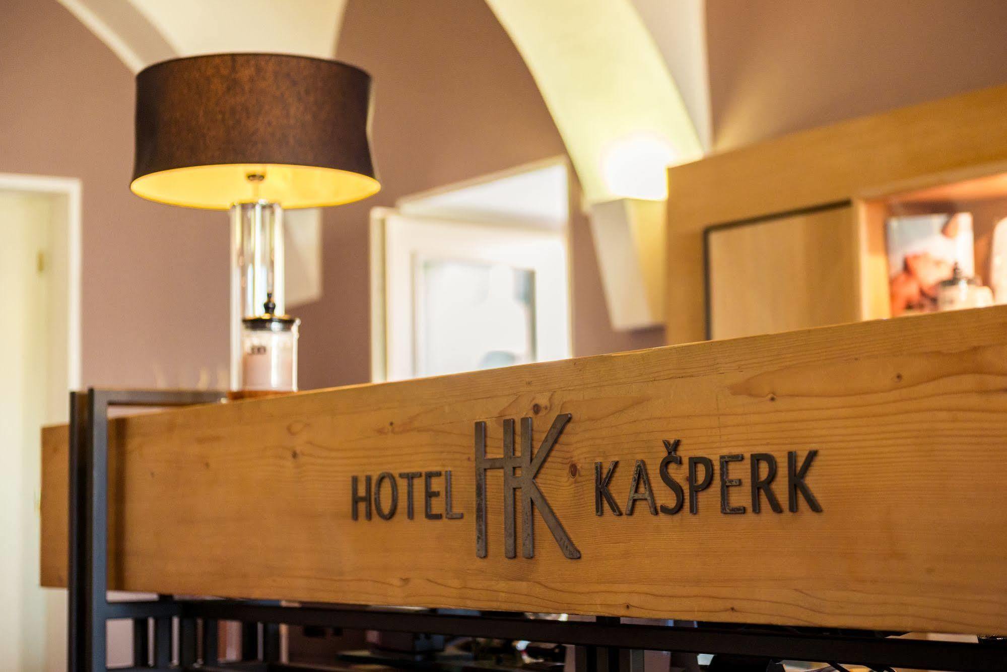 Hotel Kasperk Kasperske Hory Kültér fotó